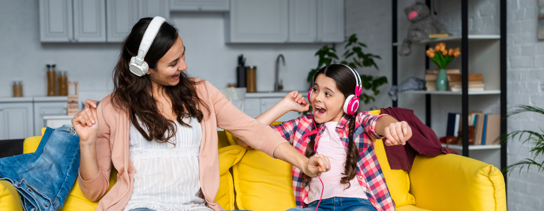 AUDIFONOS Y PARLANTES